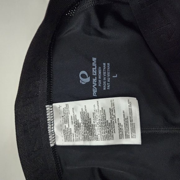 Pearl Izumi Biking Shorts with liner -Large - Picture 2 of 4